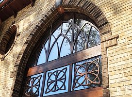 Арочные окна