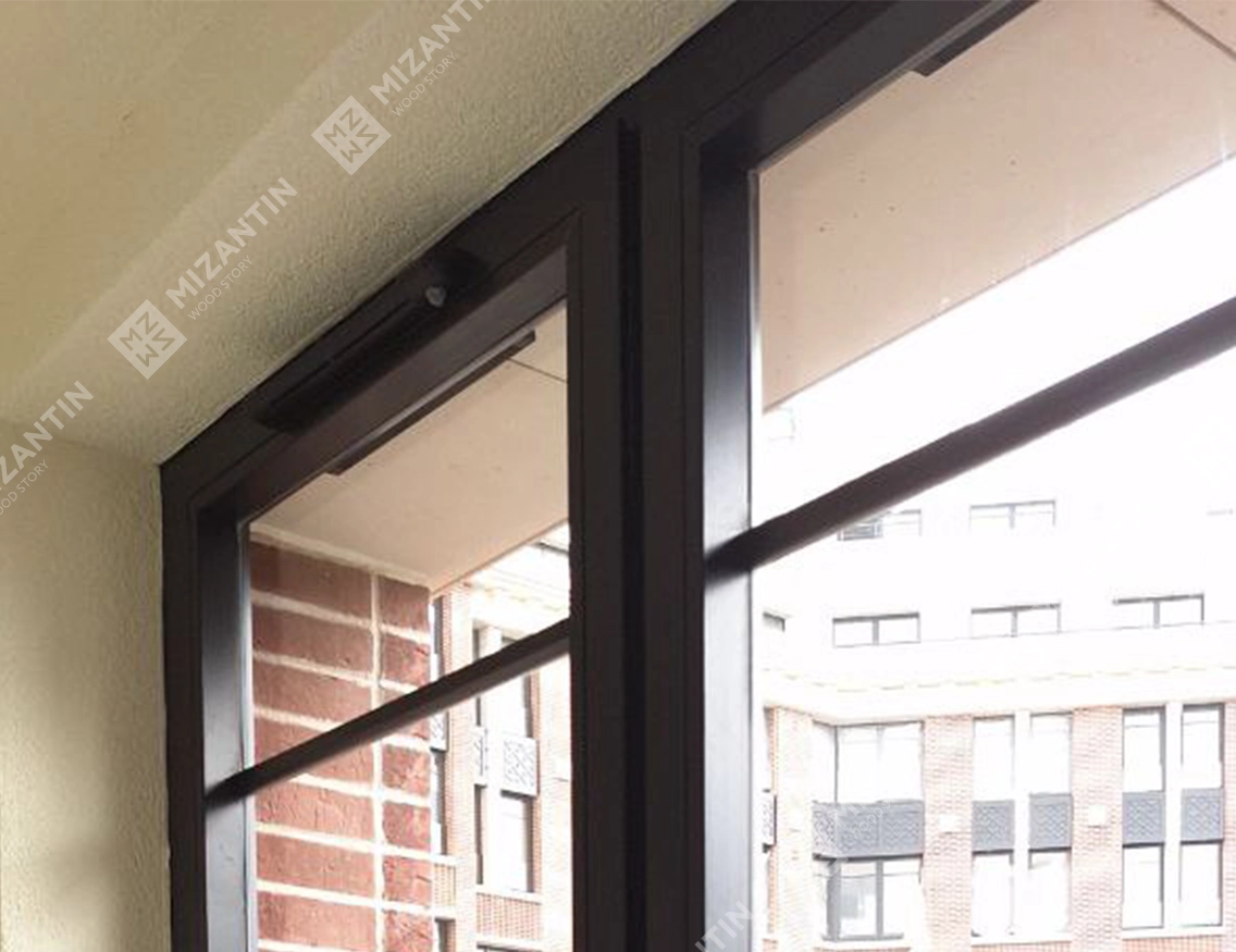 Деревянные окна с приточным клапаном от производителя MIZANTIN для клубного дома МИРЪ от RBI, Санкт-Петербург