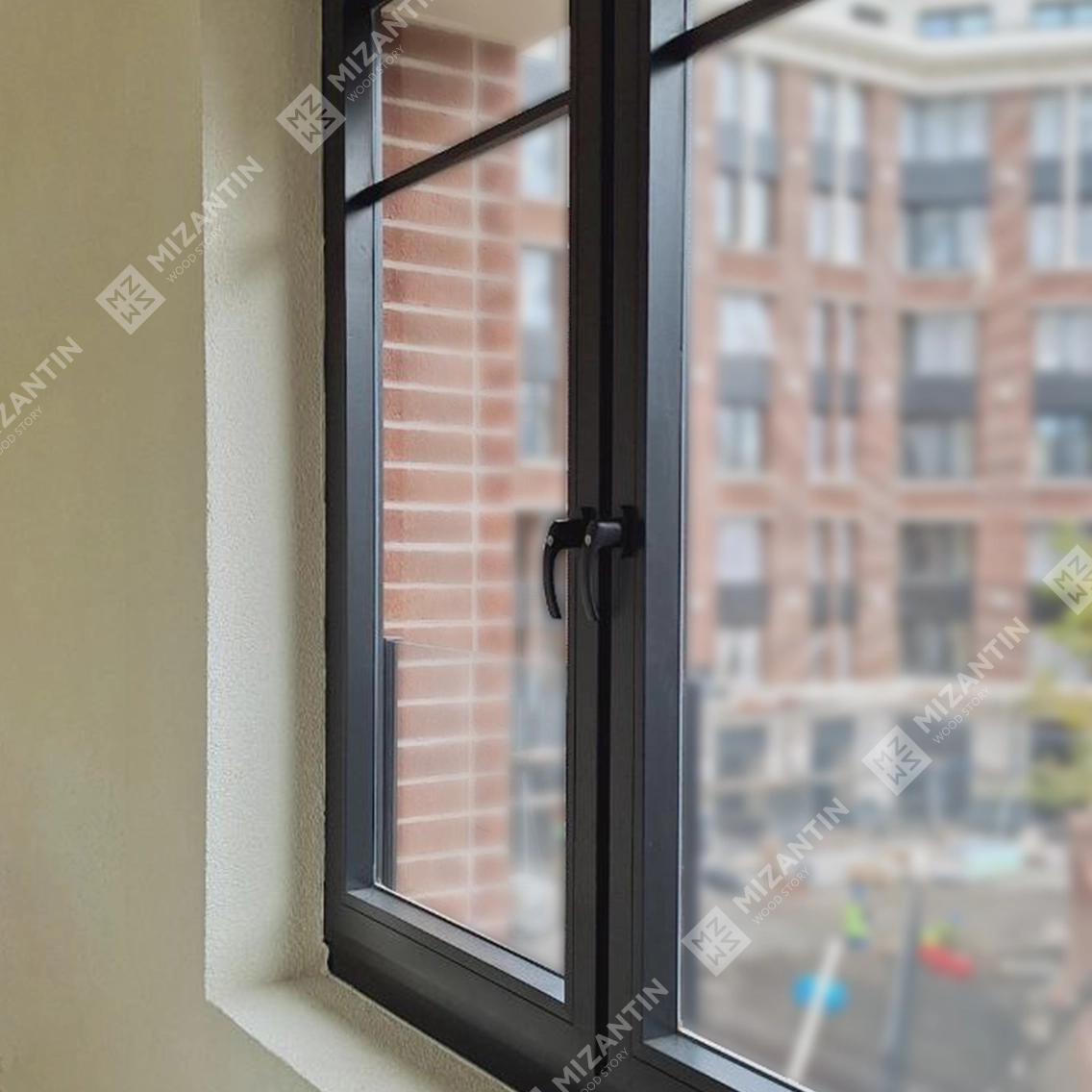 Деревянные окна MIZANTIN в современном ЖК премиум-класса