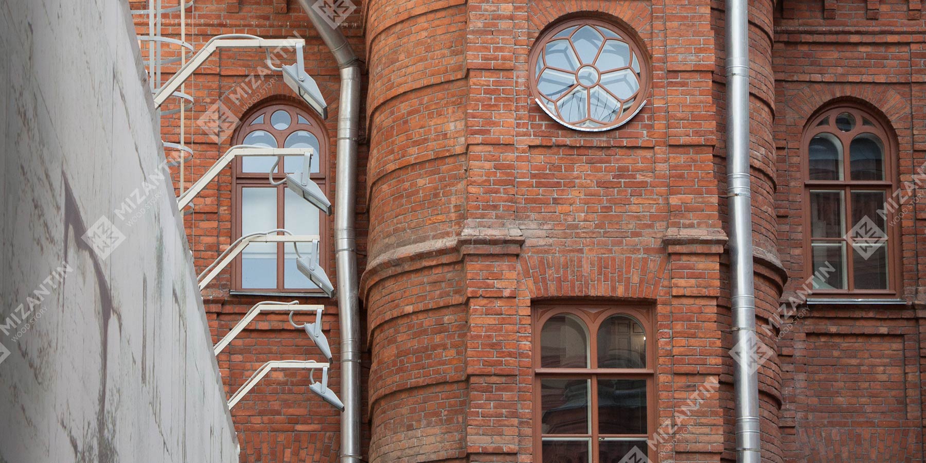 Исторические окна и двери для Малой синагоги