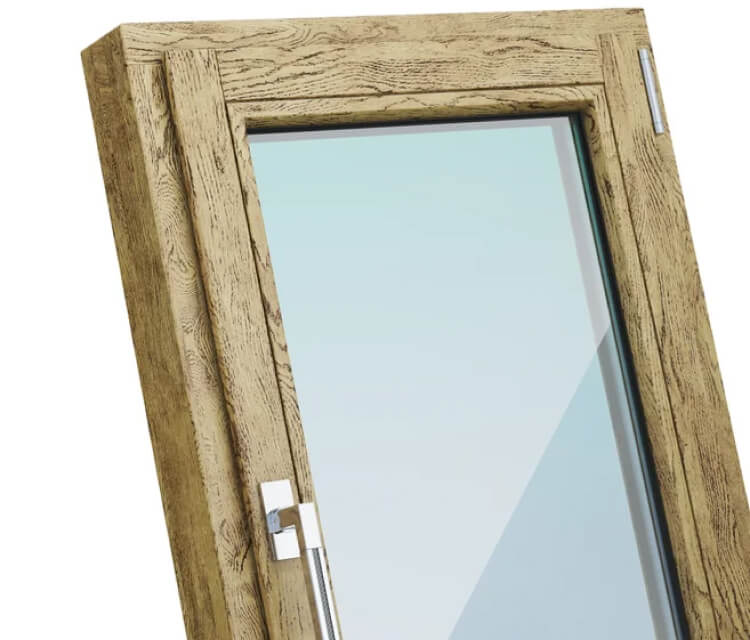 Деревянные окна с бронзовой патиной